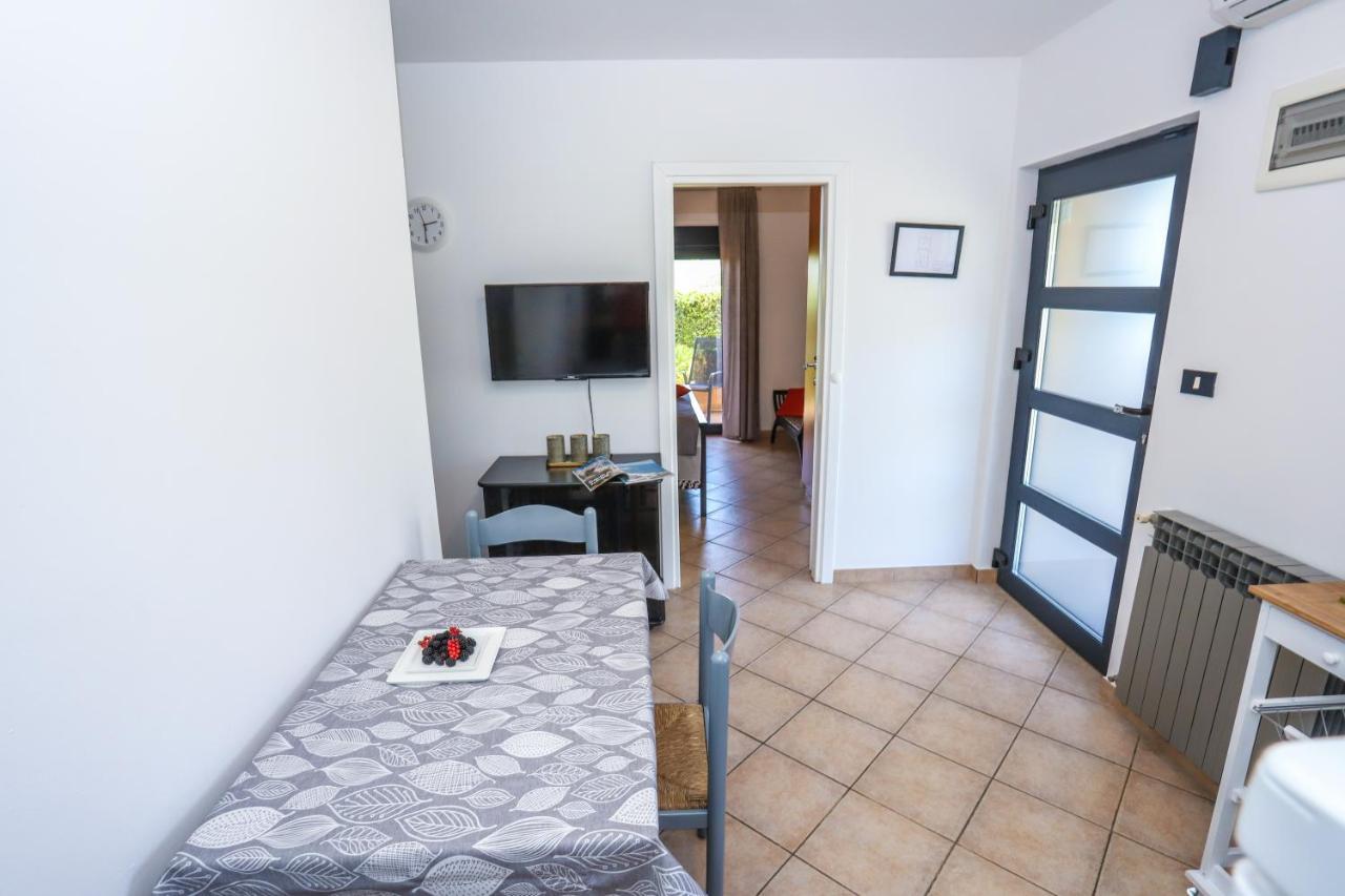 Apartments Villa Irena Porec Esterno foto