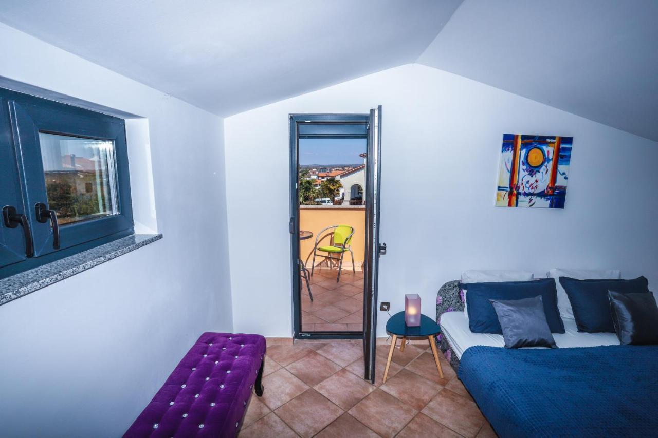 Apartments Villa Irena Porec Esterno foto