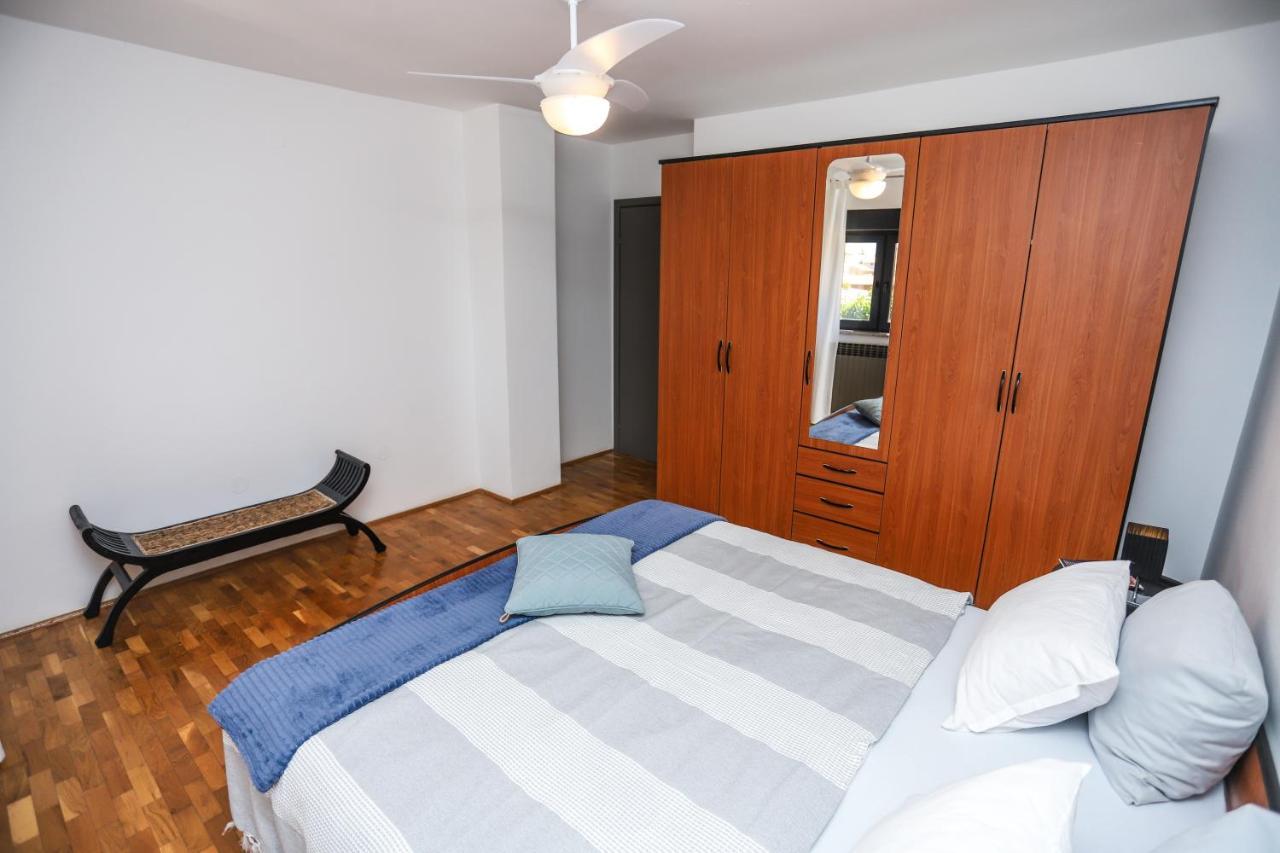 Apartments Villa Irena Porec Esterno foto