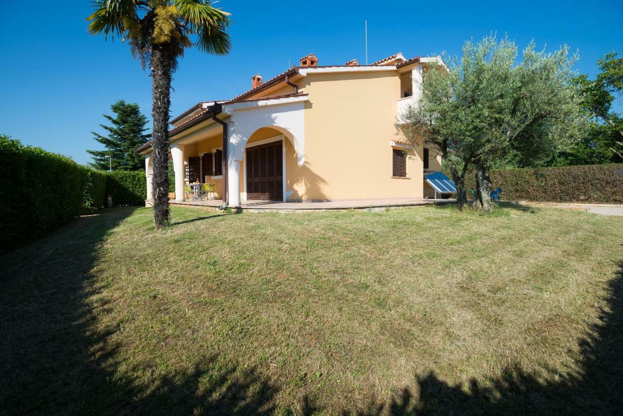 Apartments Villa Irena Porec Esterno foto